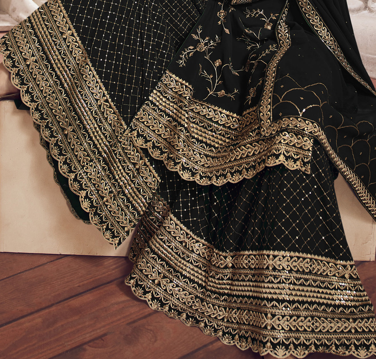 semi stitch / black