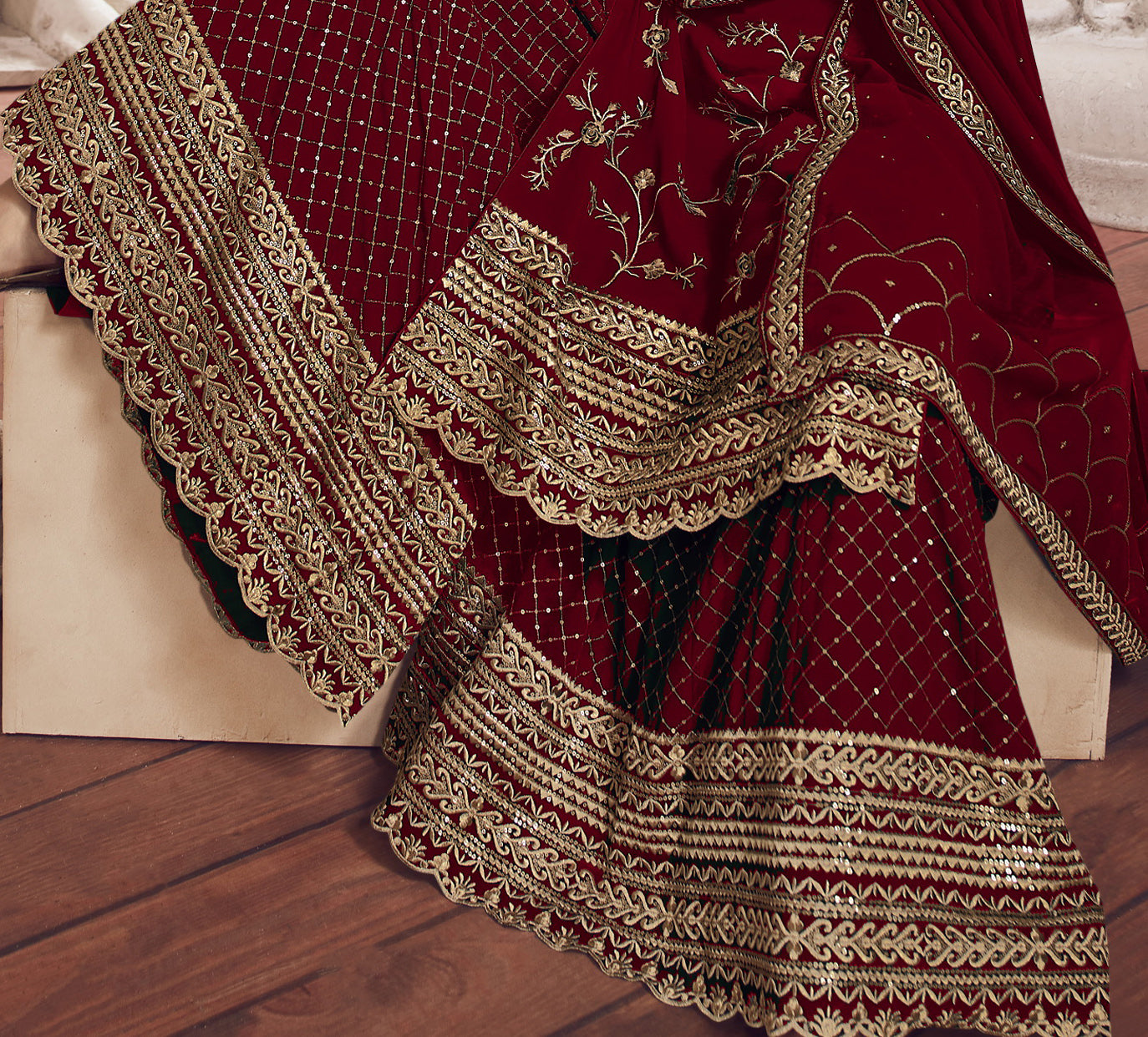 semi stitch / maroon