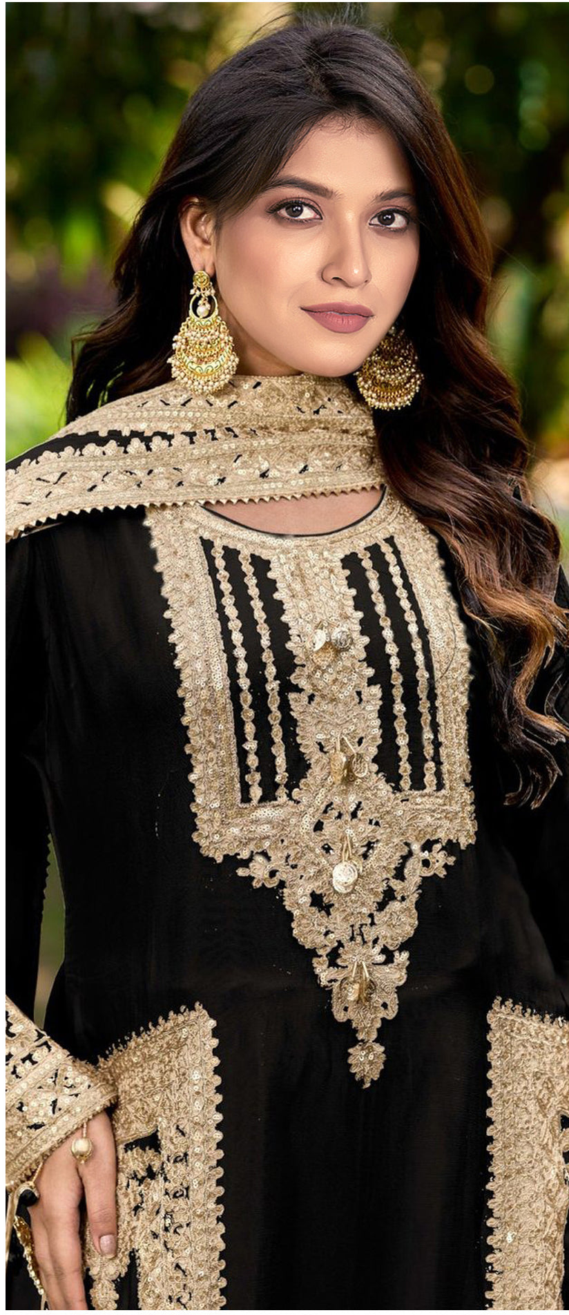 semi stitched / black