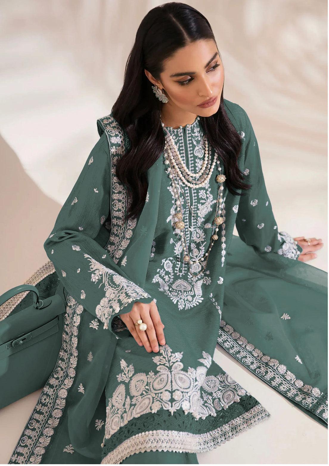 semi stitch / green