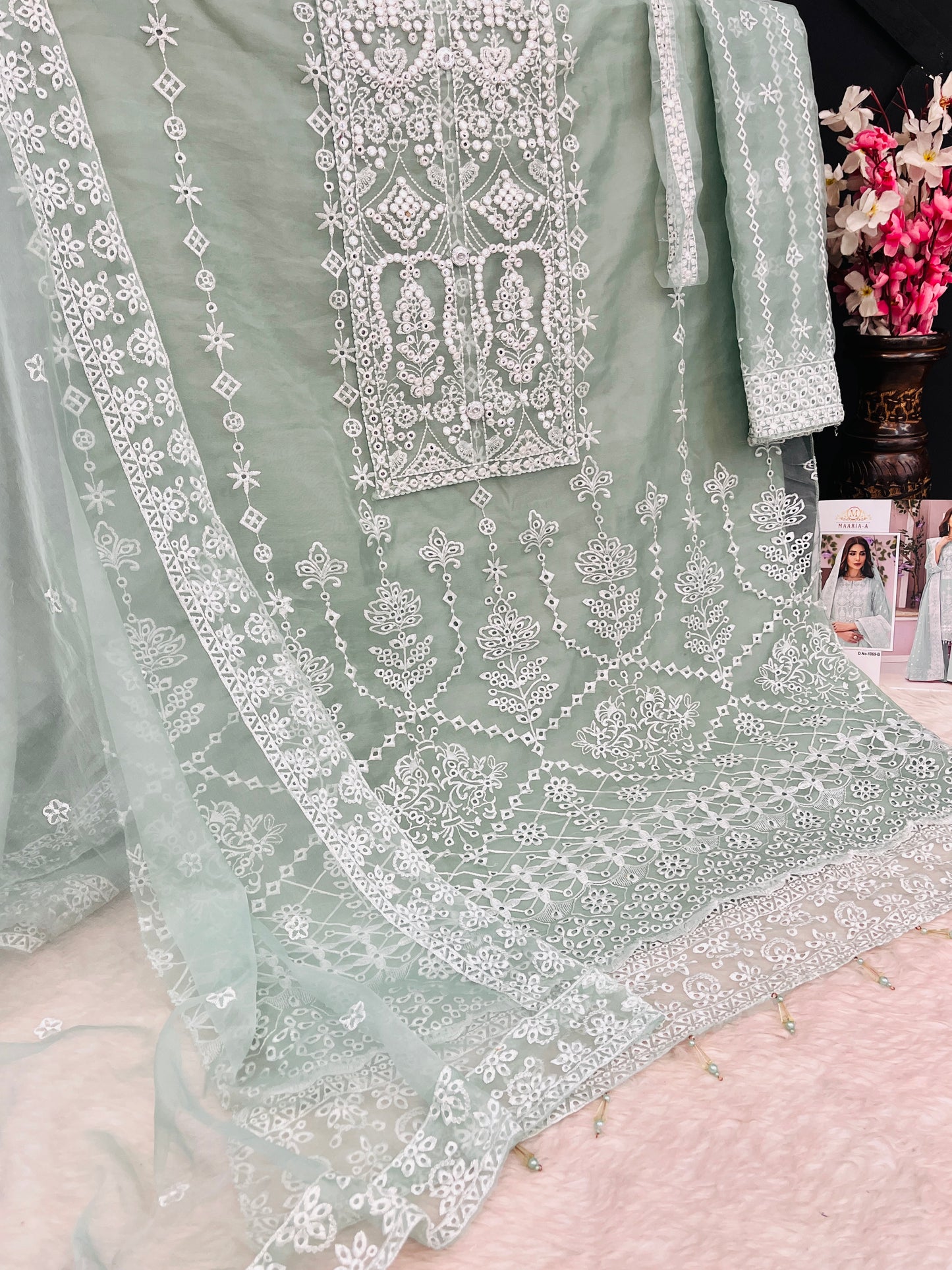 semi stitch / green