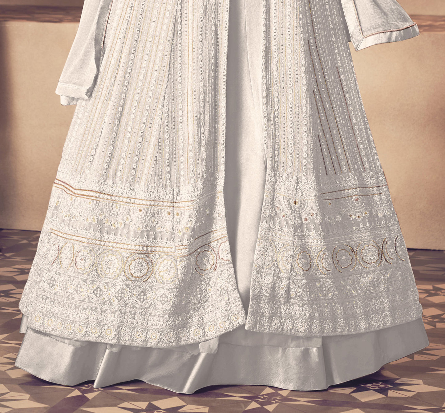 semi stitch / white