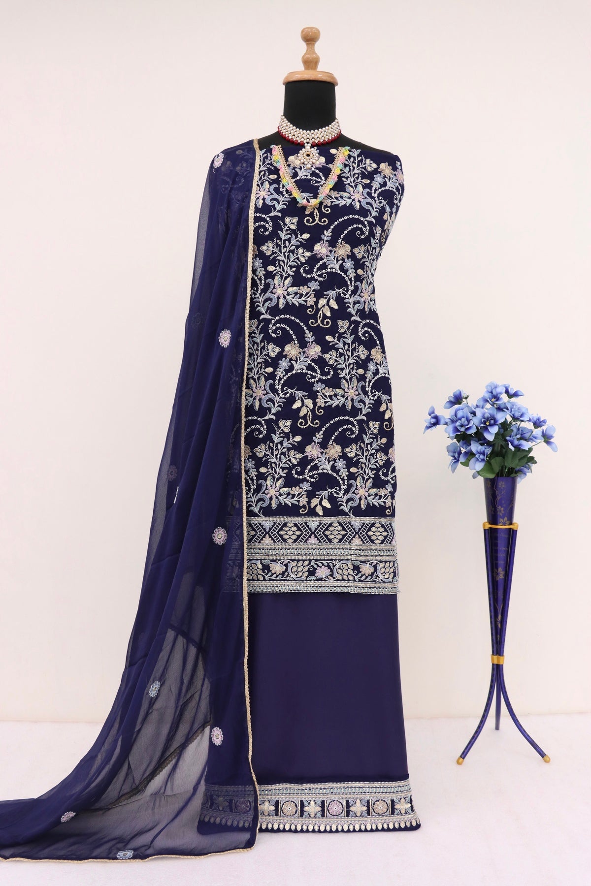 semi stitch / navy blue