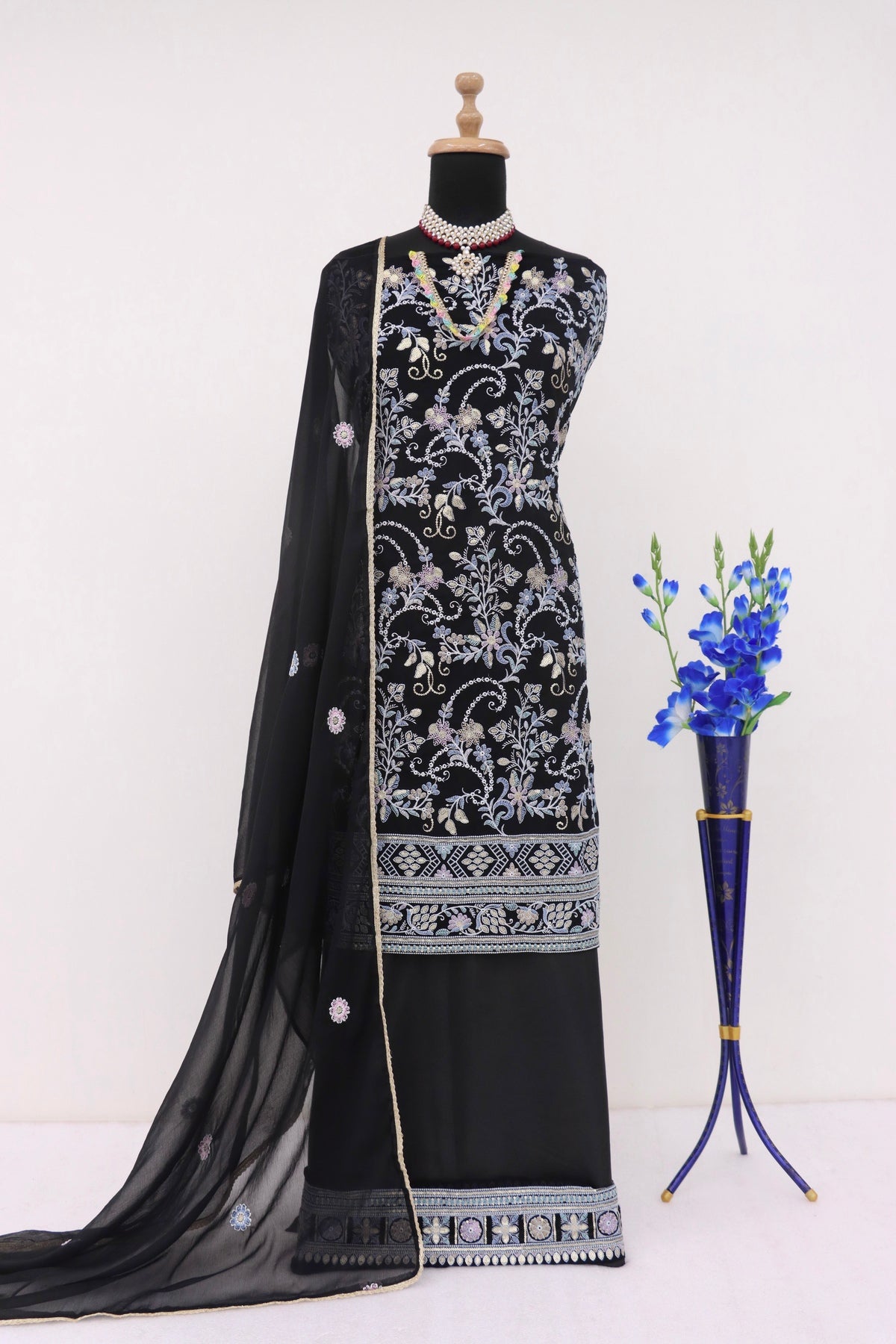 semi stitch / black