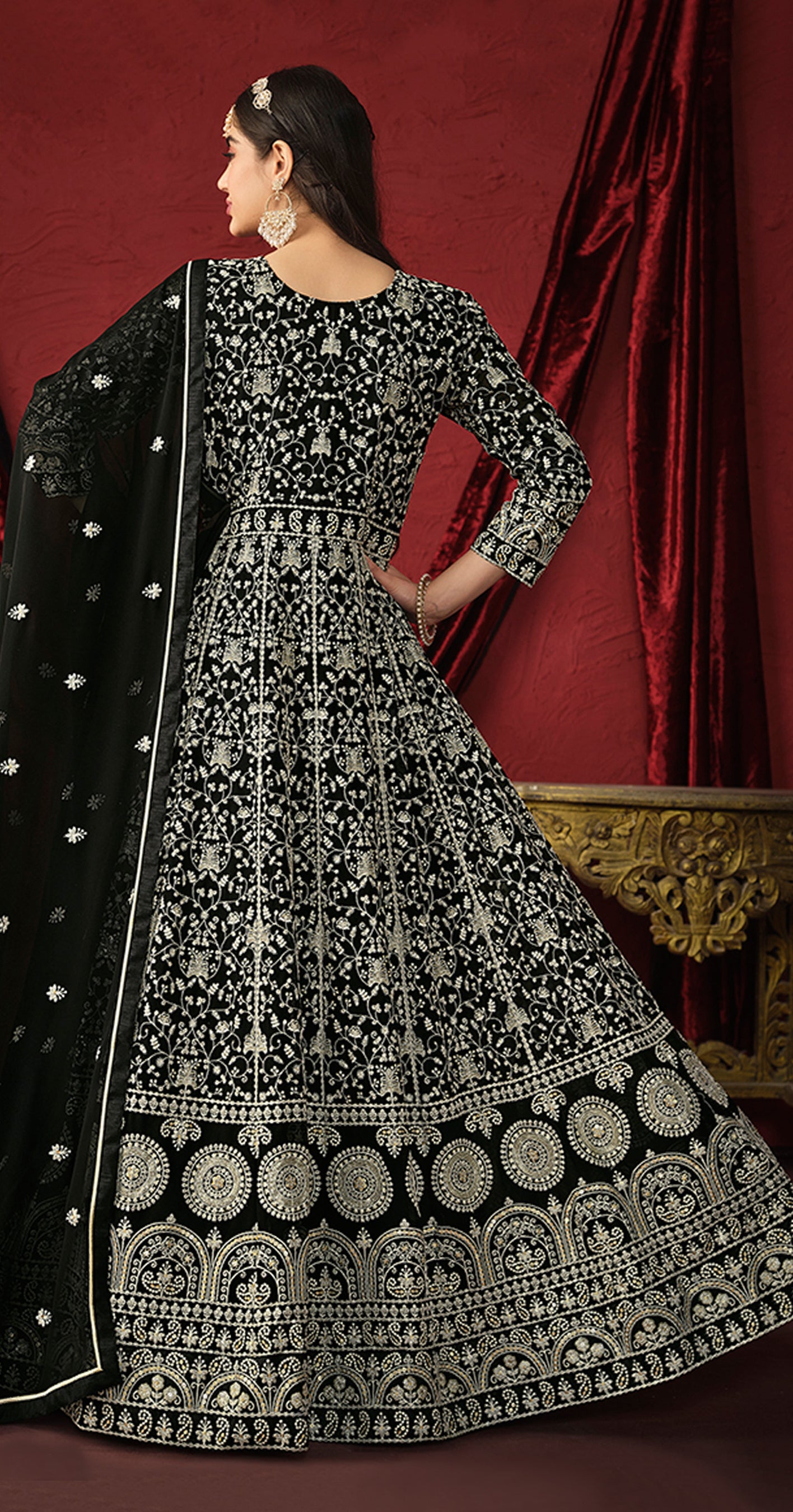 semi stitch / black