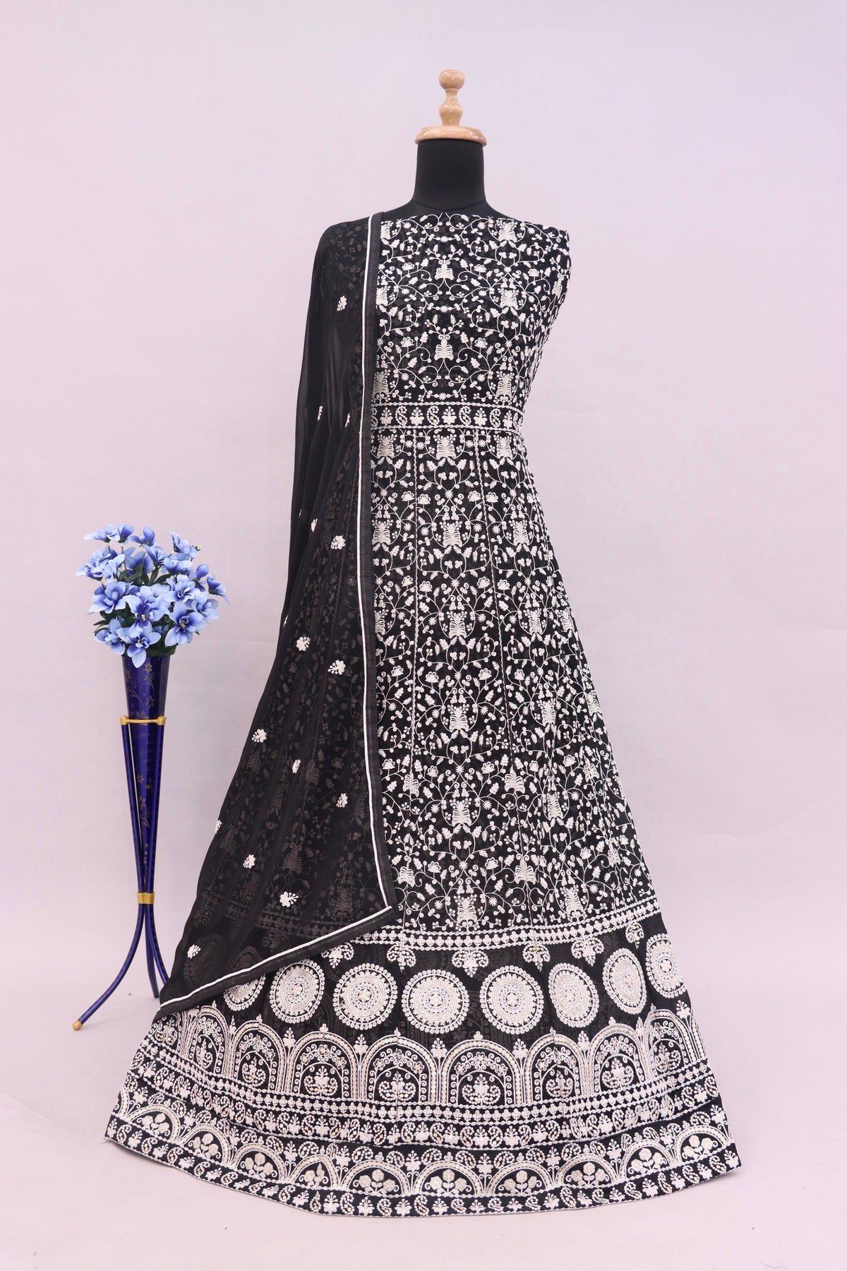 semi stitch / black