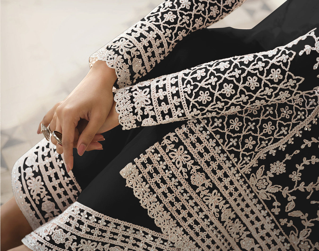 semi stitch / black