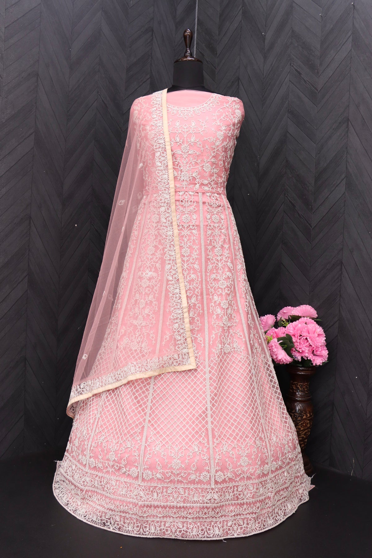 semi-stitched / pink