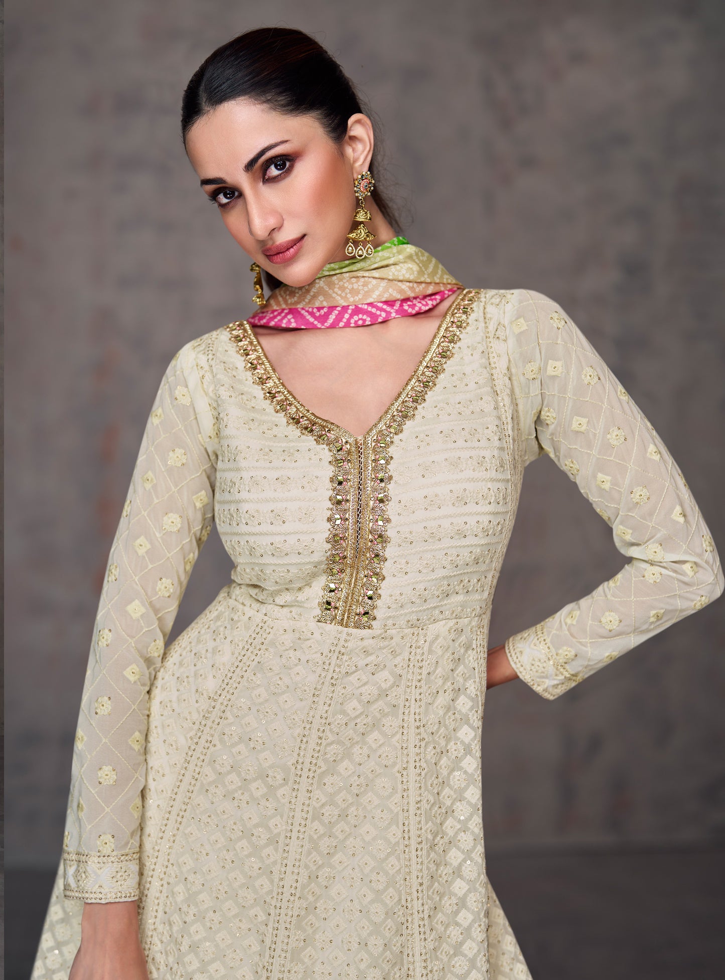 semi stitch / white