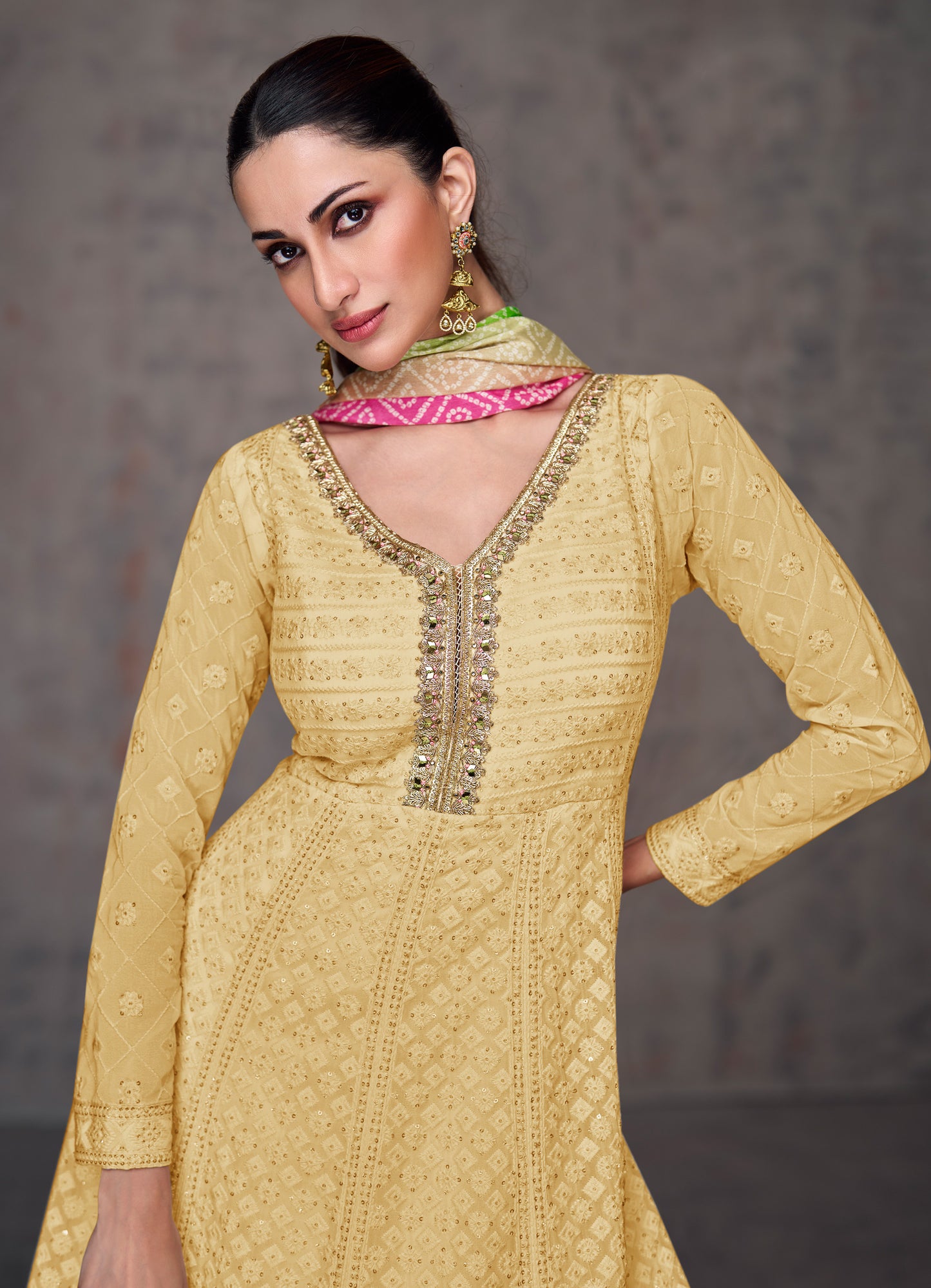 semi stitch / light yellow