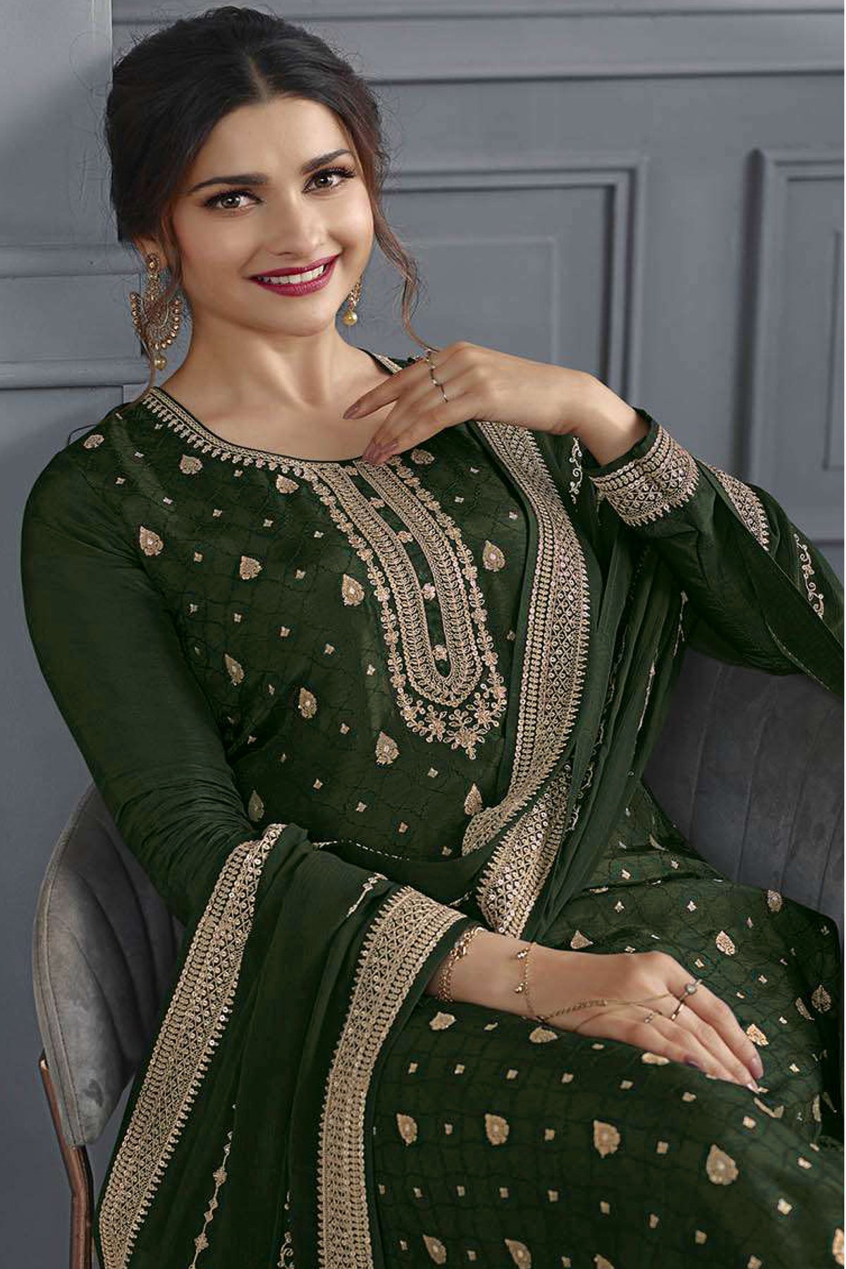 semi stitch / dark green