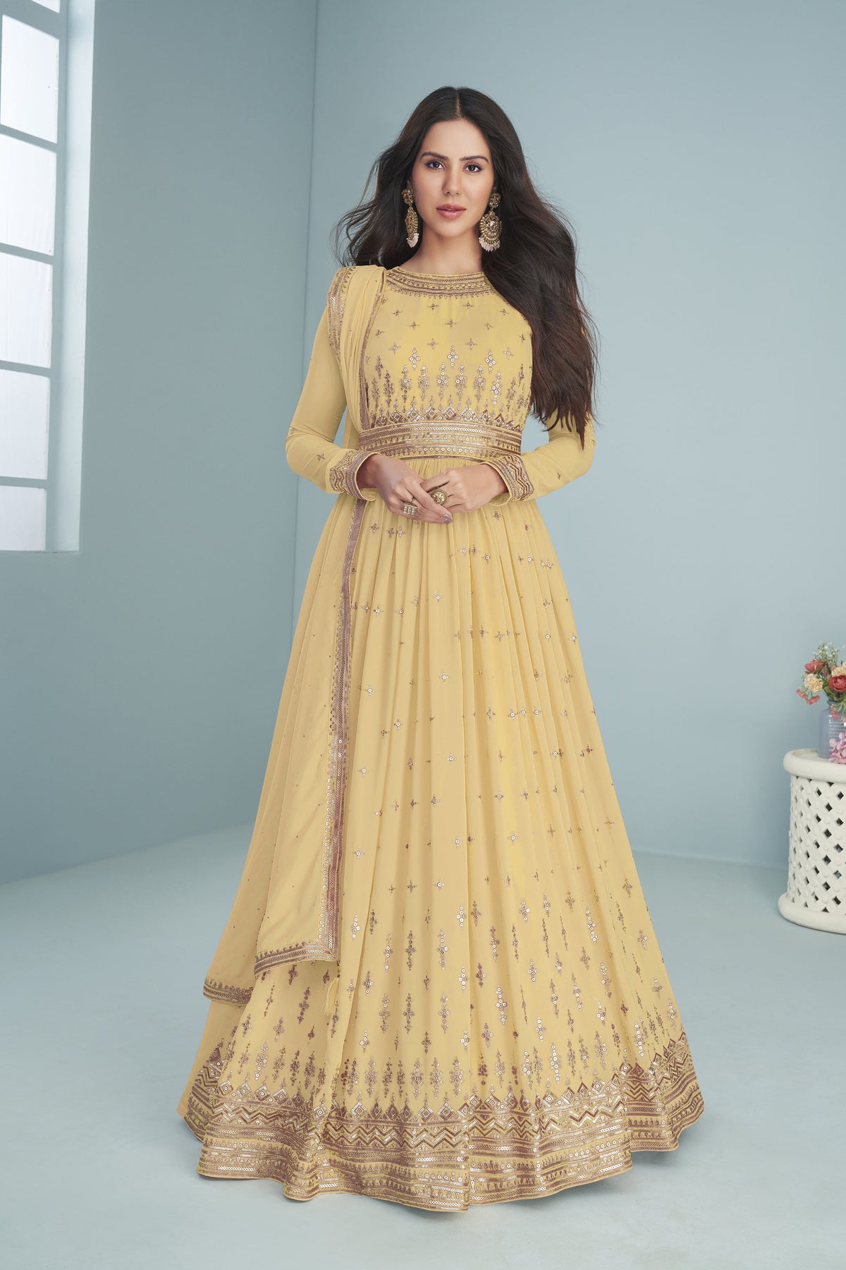 semi stitch / light yellow