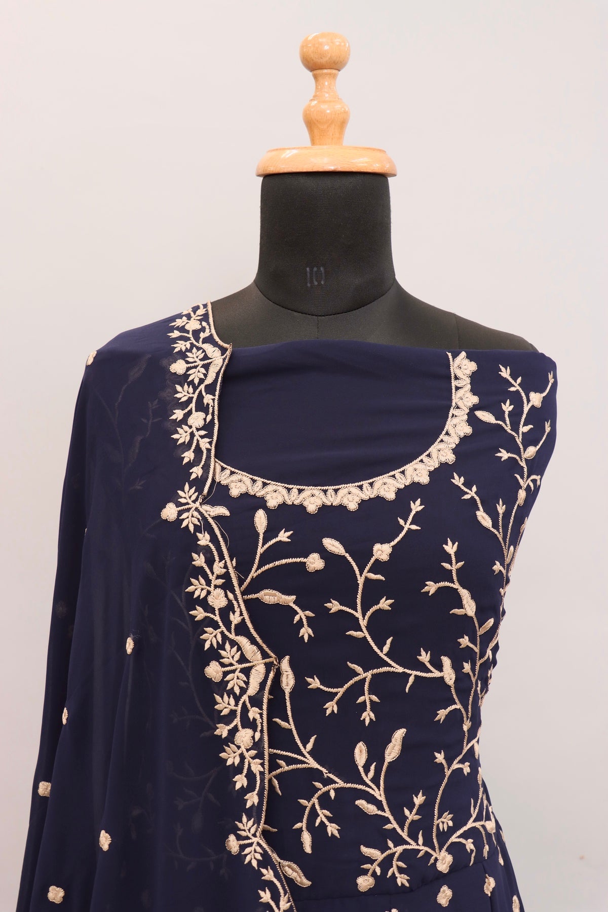 semi stitch / navy blue