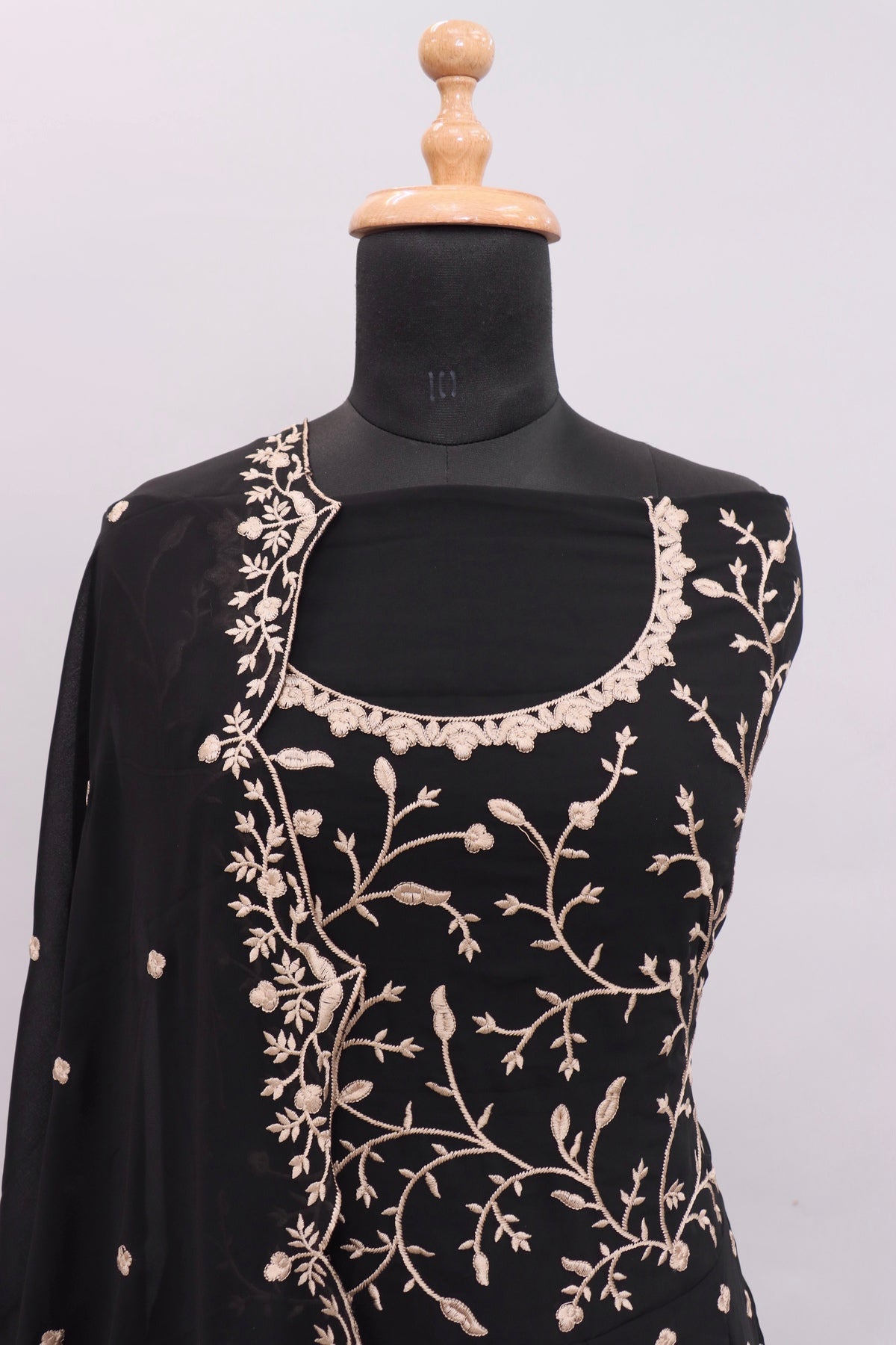 semi stitch / black