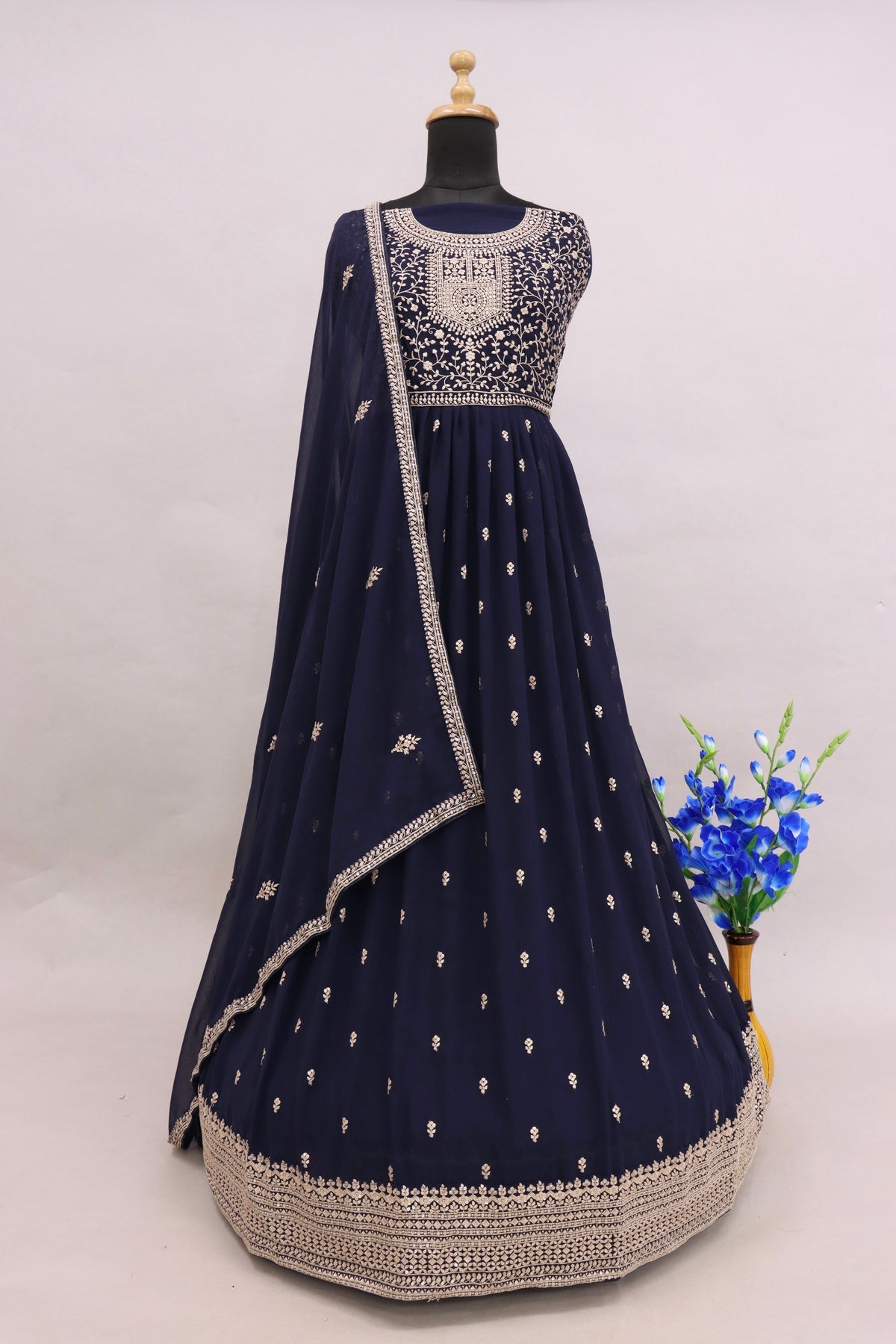 semi stitch / navy blue