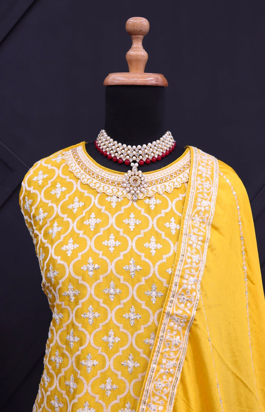 semi stitch / yellow