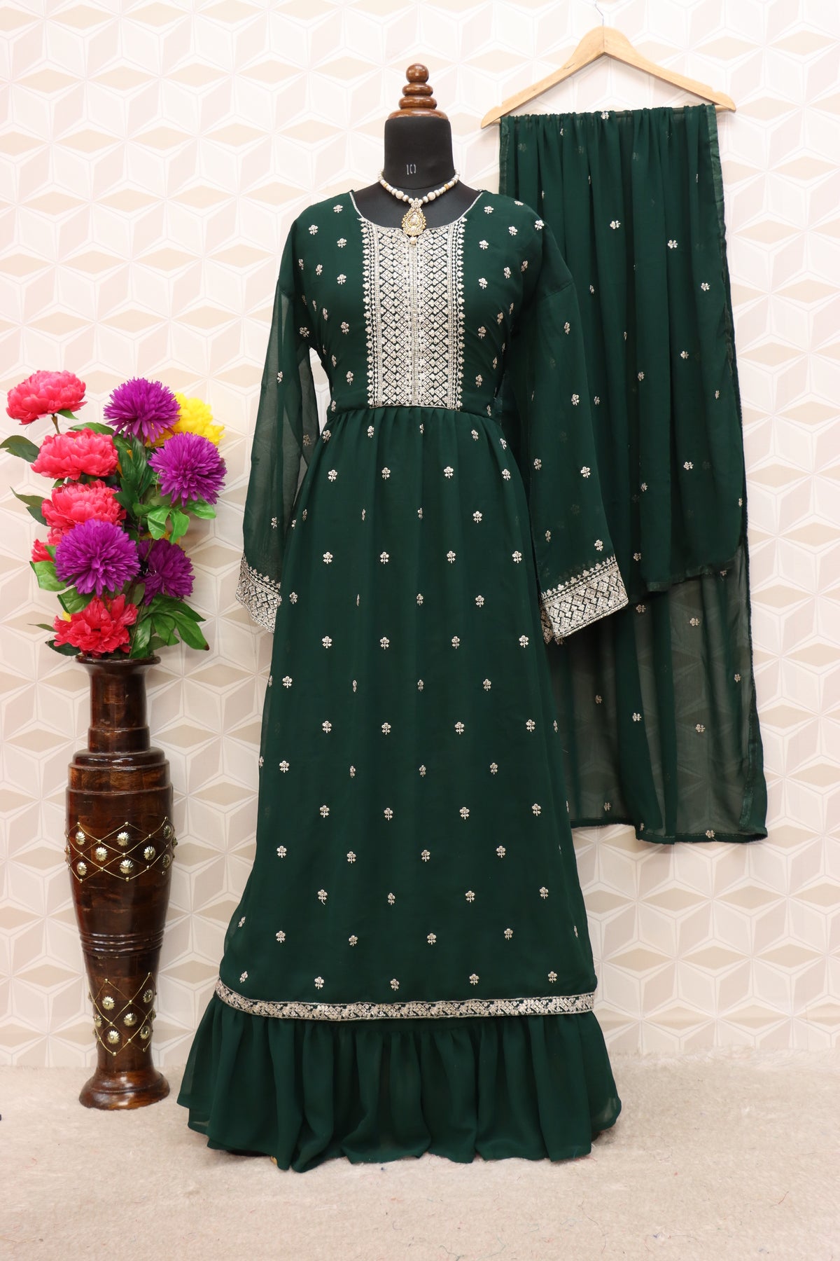 semi stitch / dark green