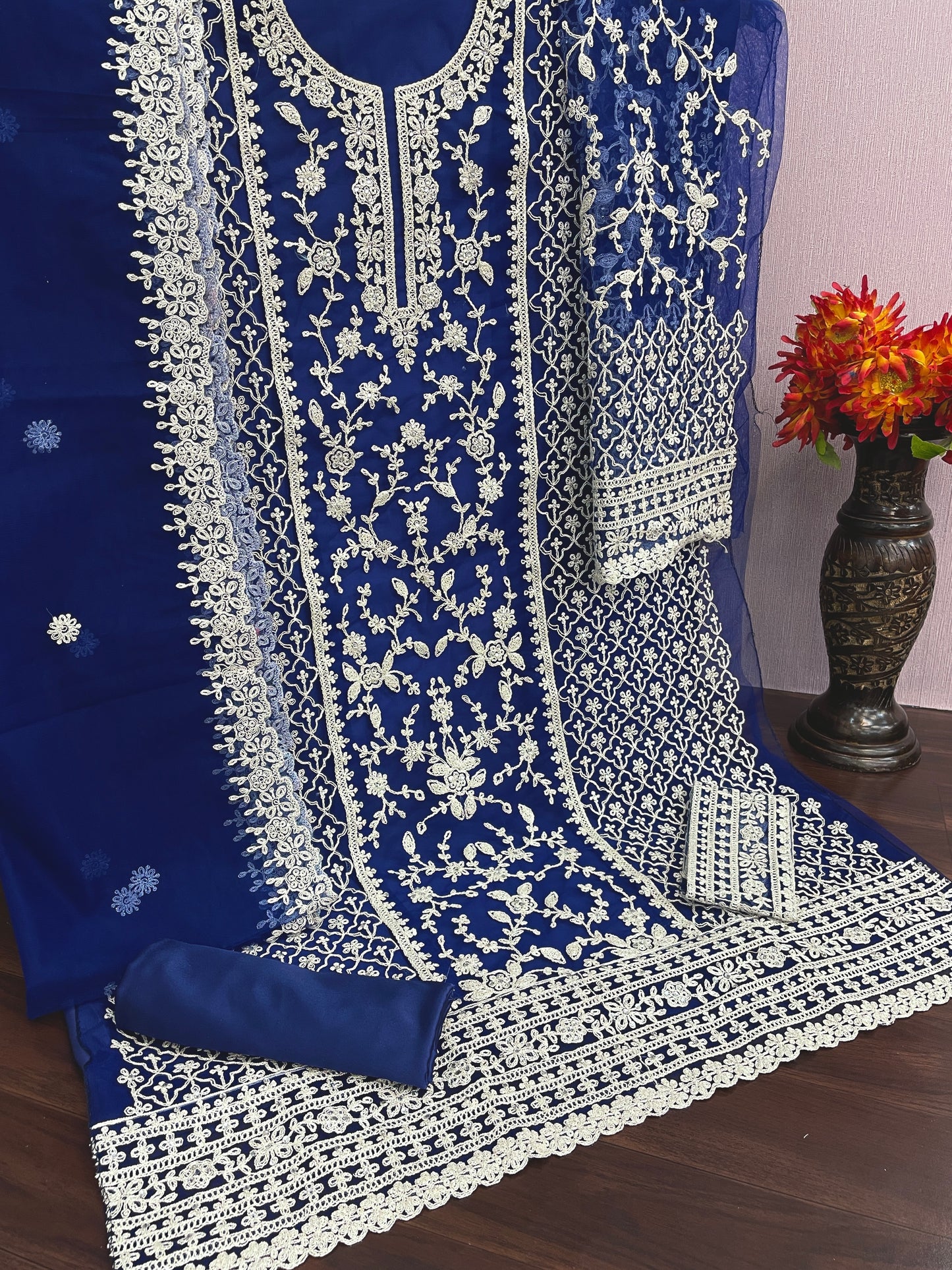 semi stitch / navy blue