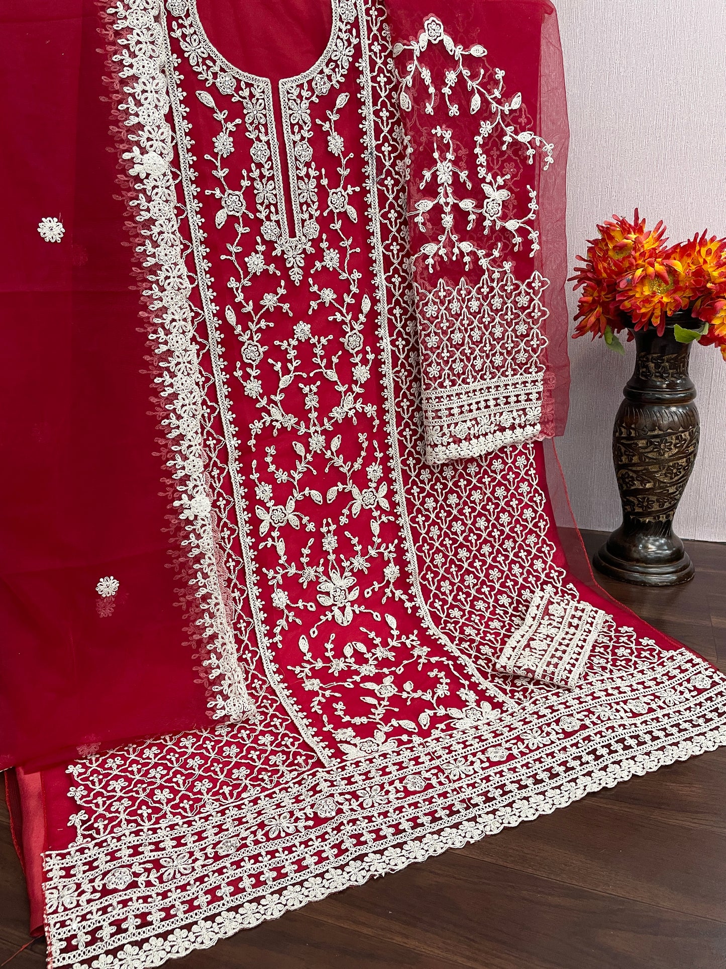 semi stitch / maroon