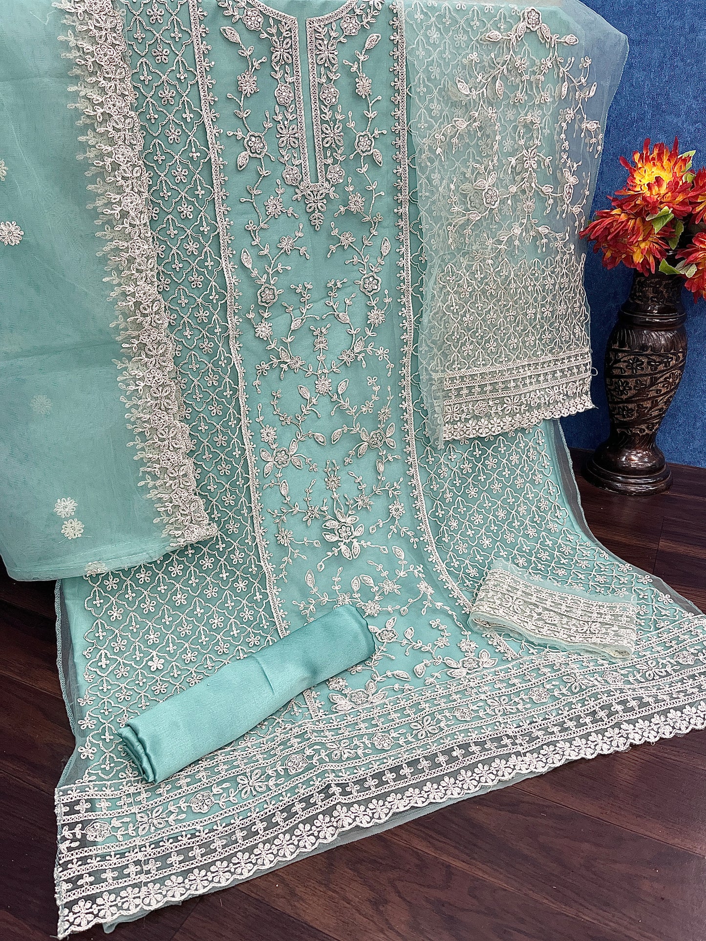 semi stitch / mint