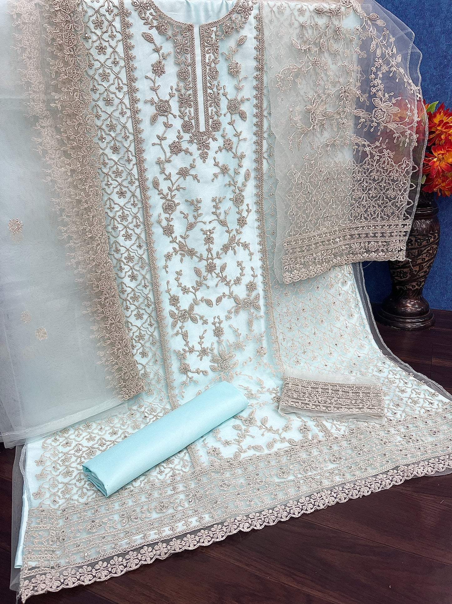 semi stitch / sky blue