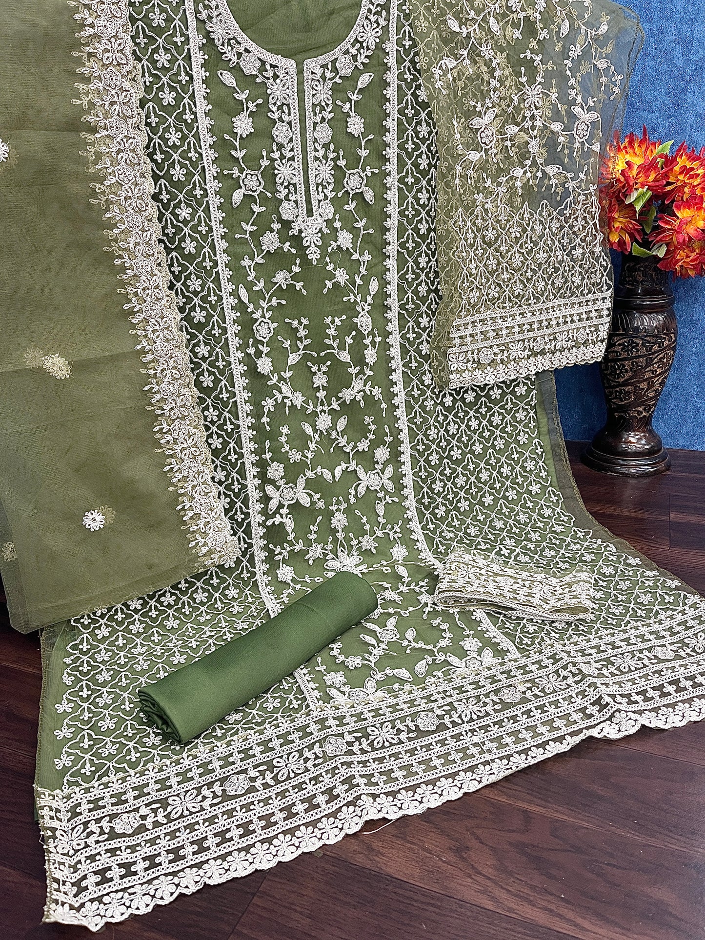 semi stitch / green