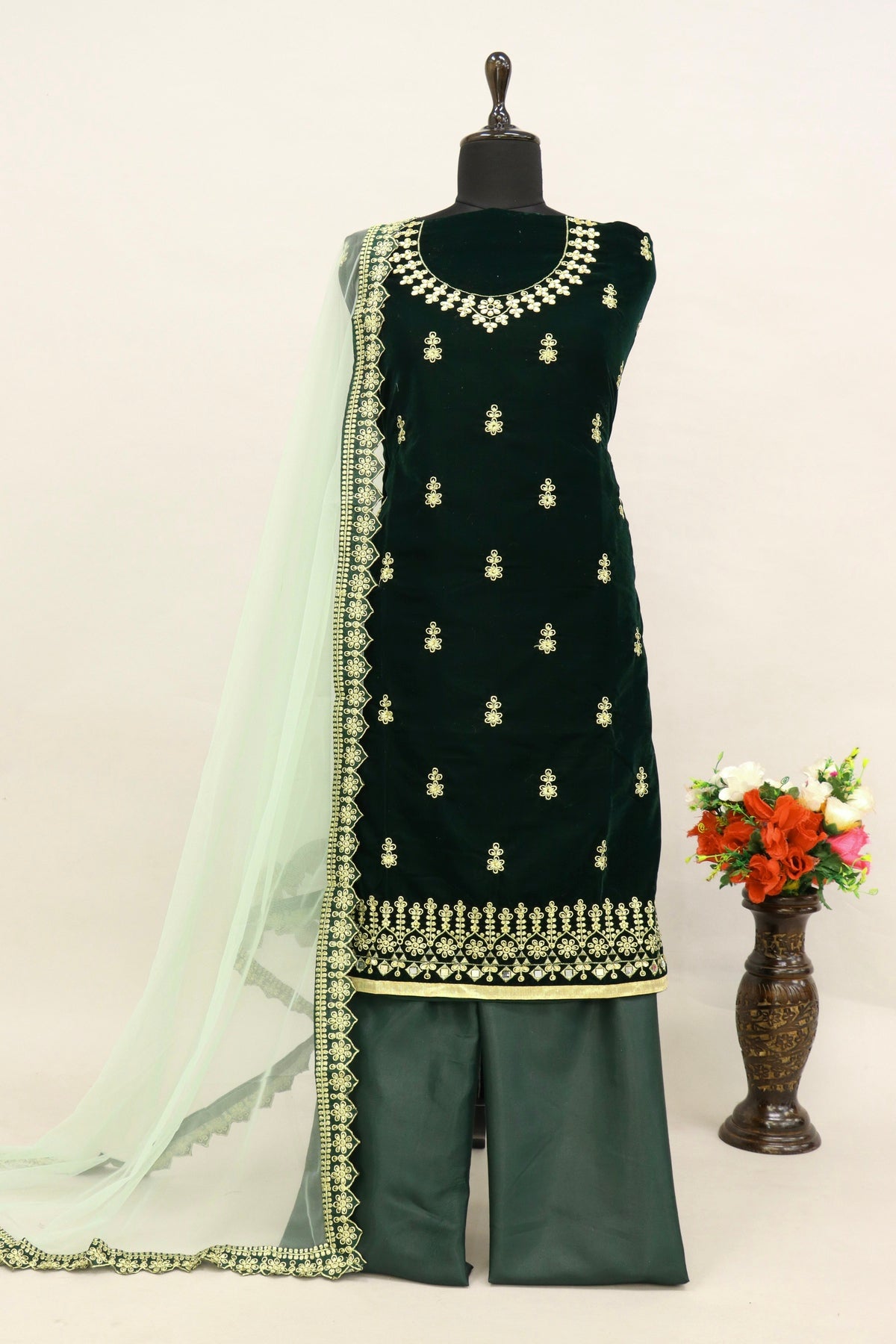 semi stitch / dark green