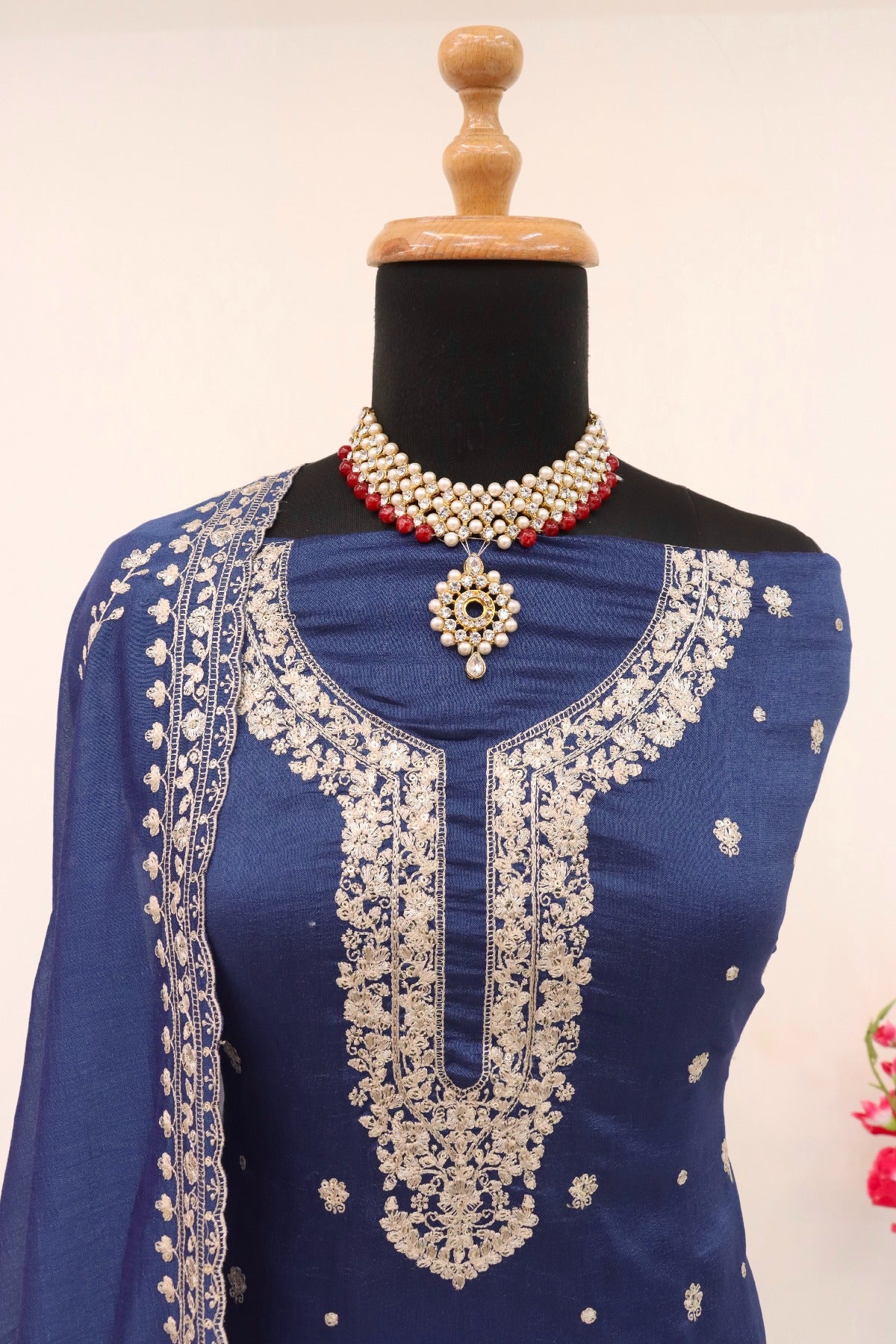 semi stitch / blue
