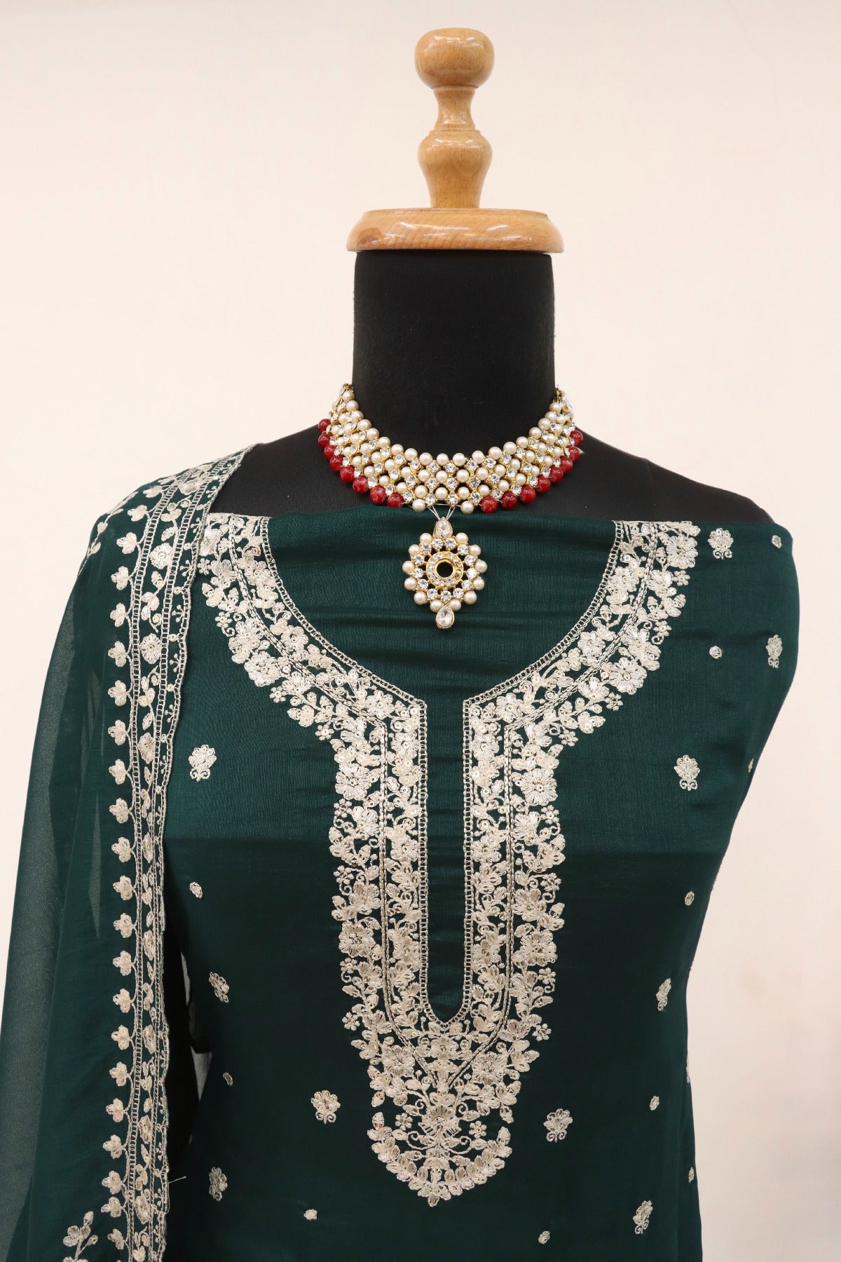 semi stitch / green