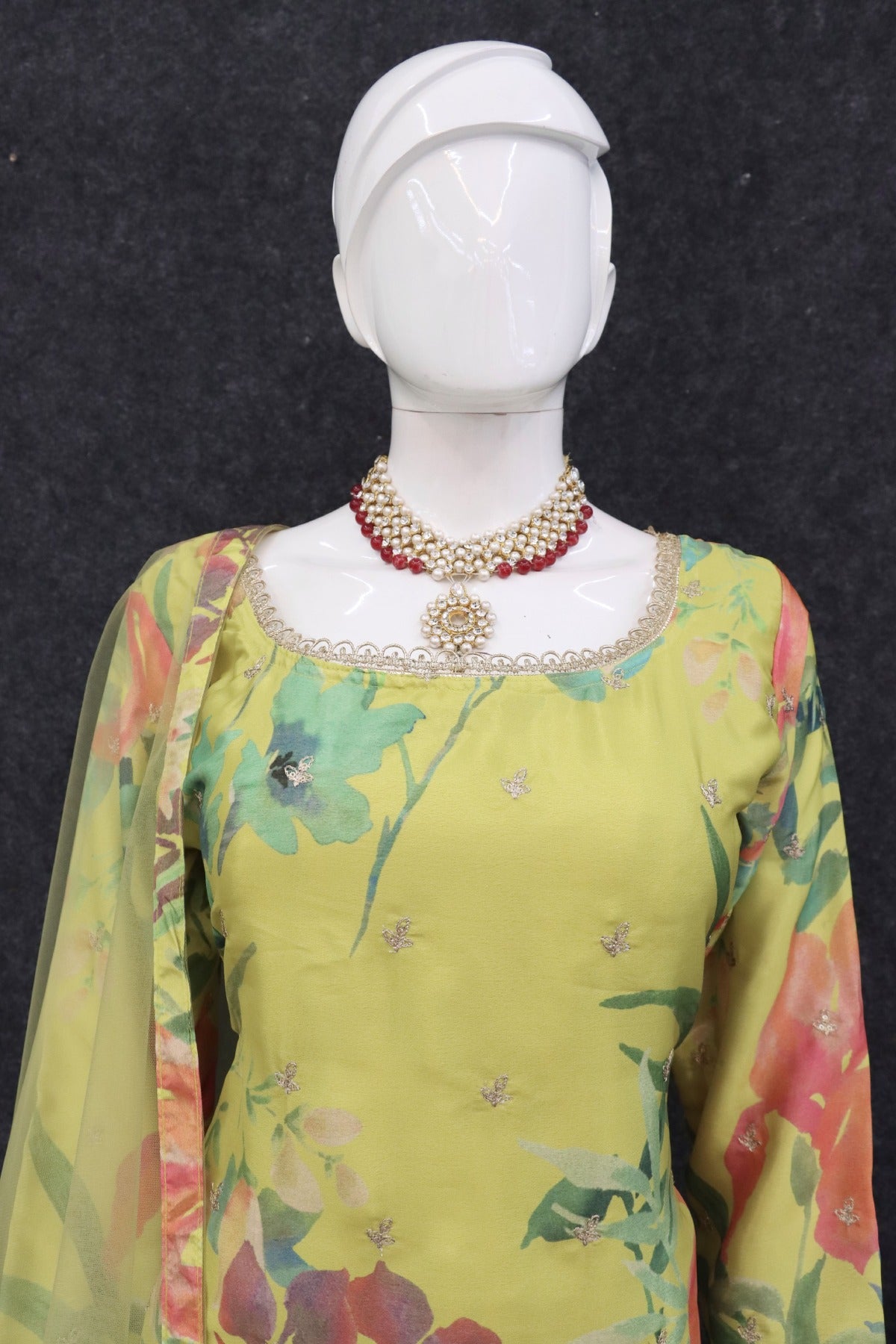semi stitch / neon yellow