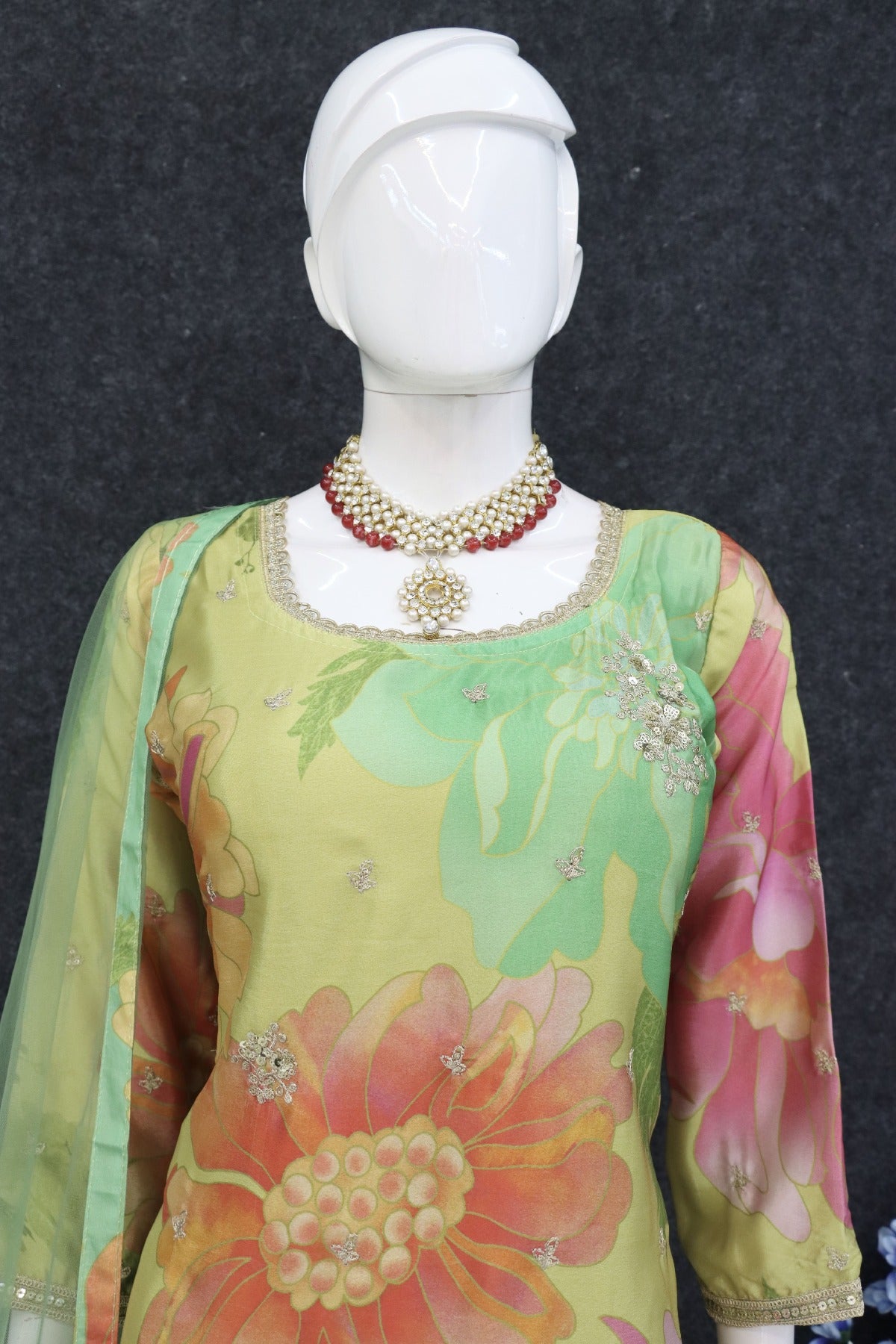 semi stitch / green