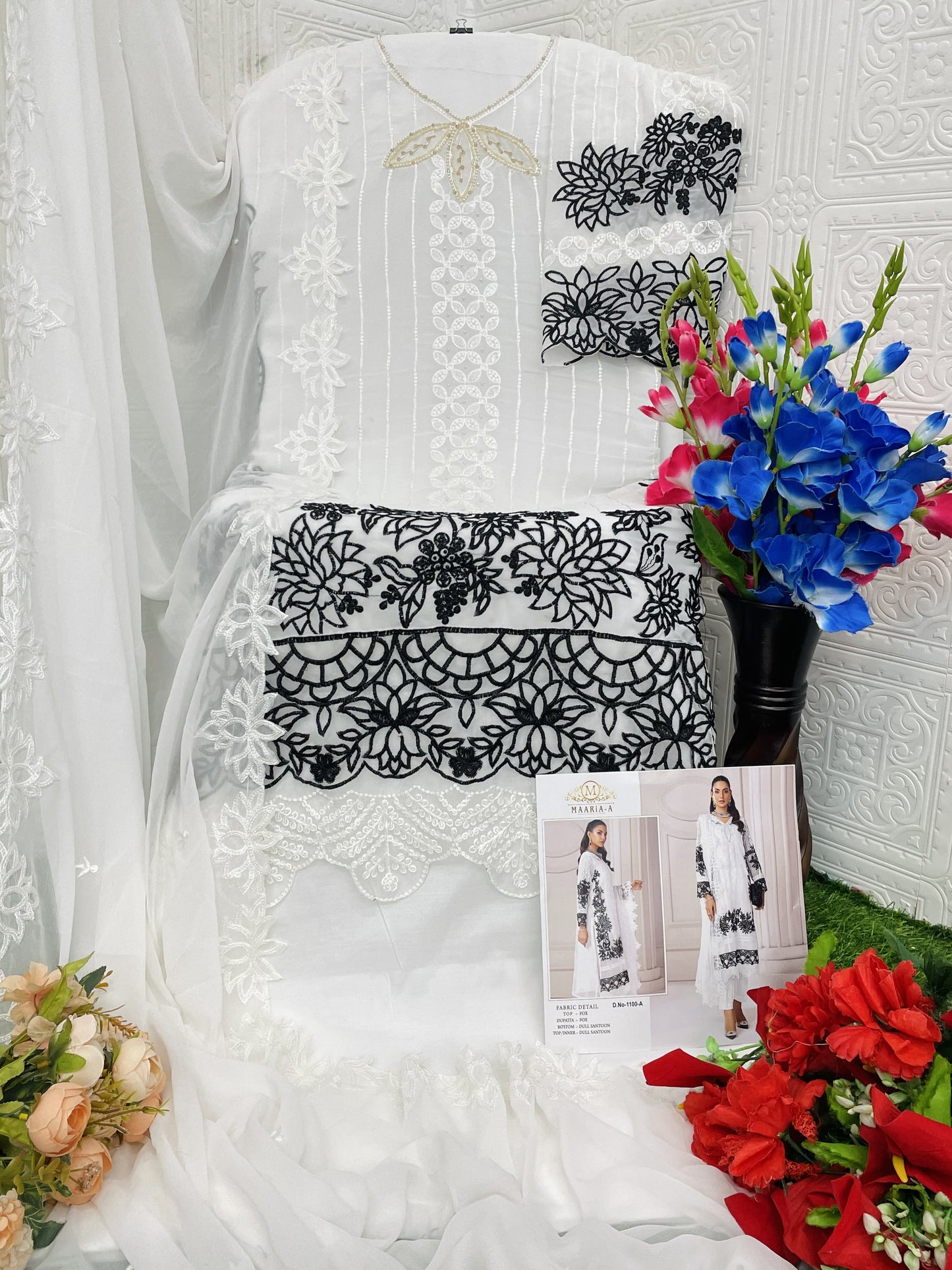 semi stitch / white