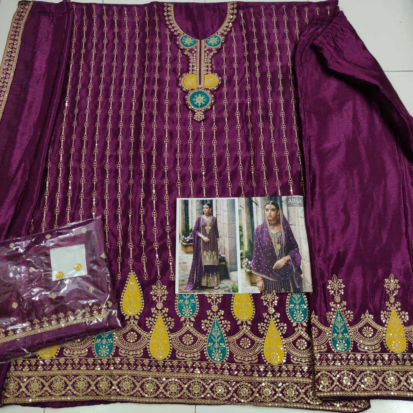 semi stitch / purple