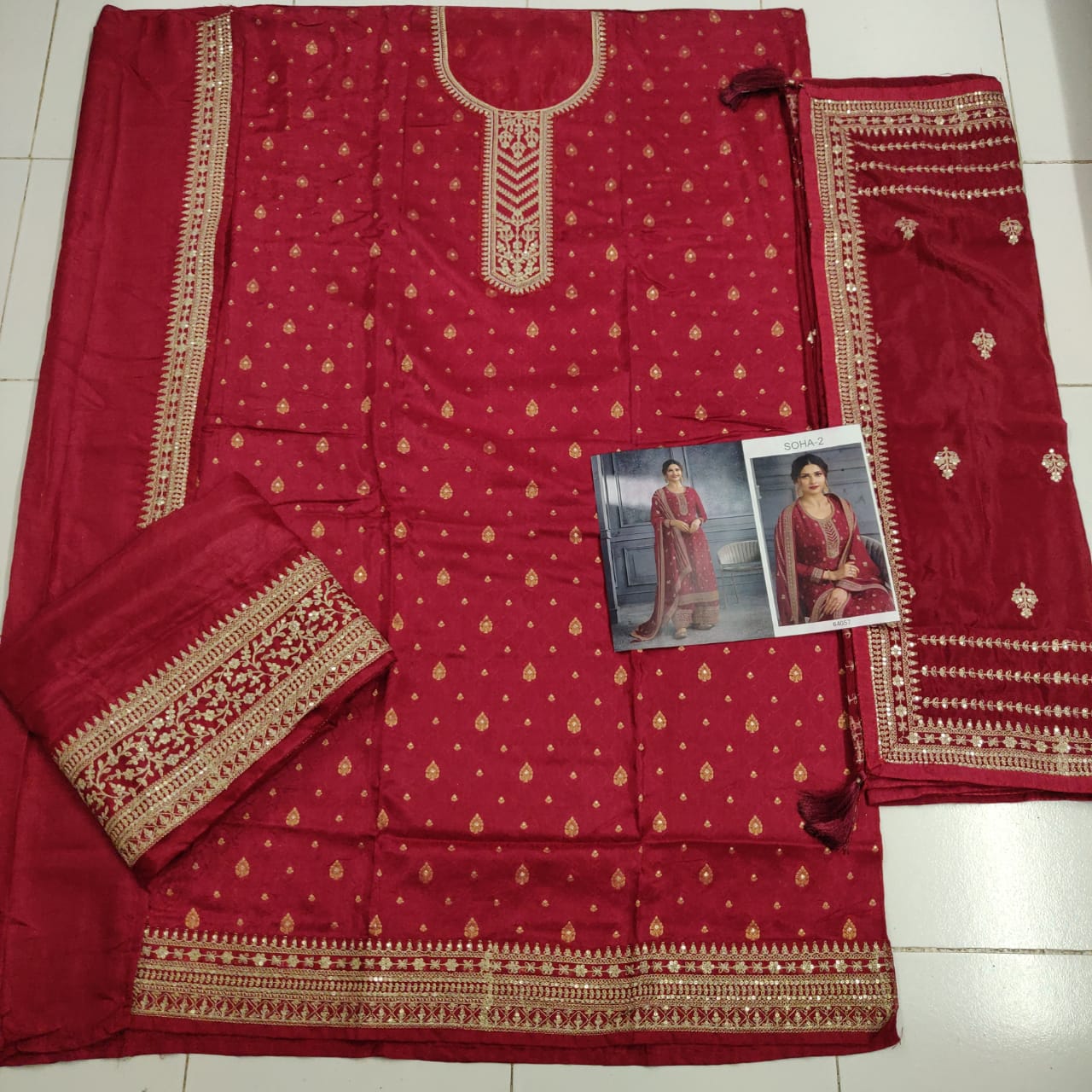 semi stitch / red