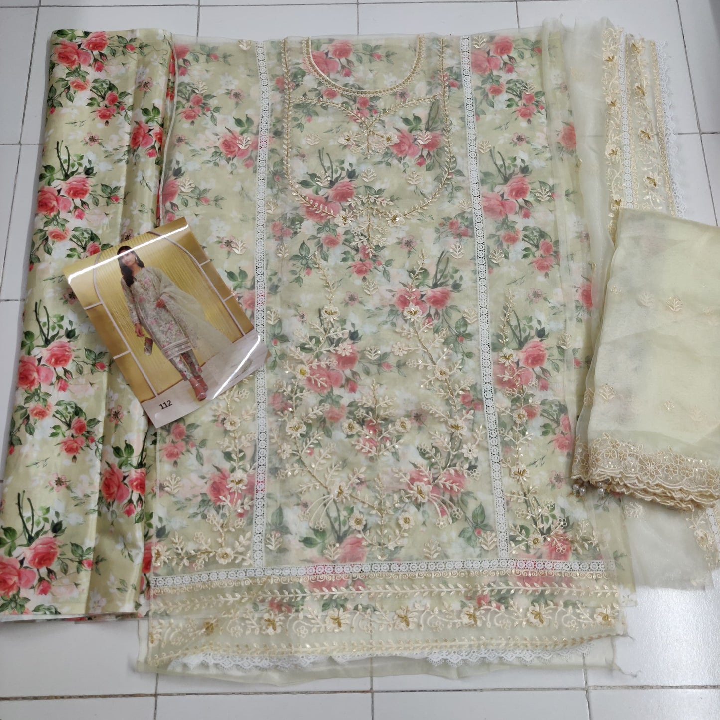 semi stitch / pista