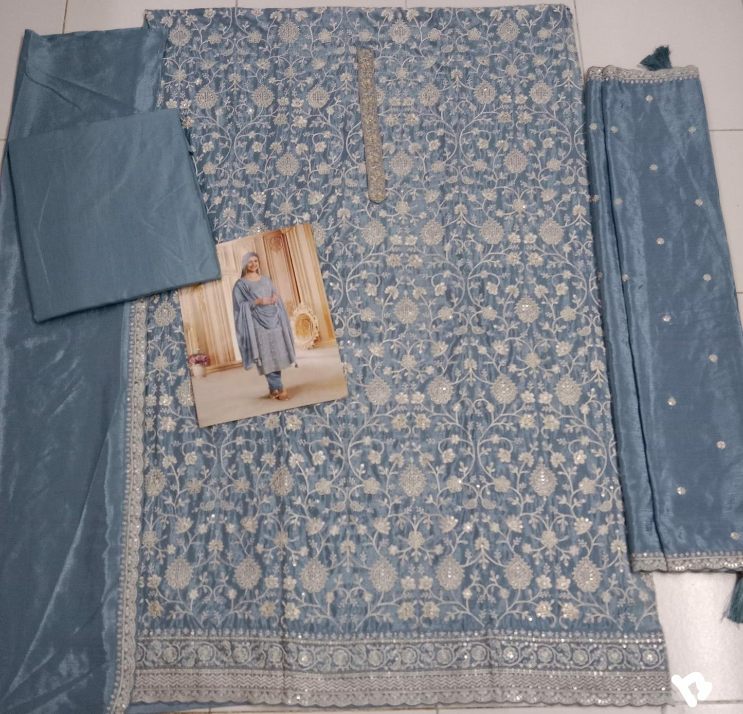 semi stitch / light-sky blue