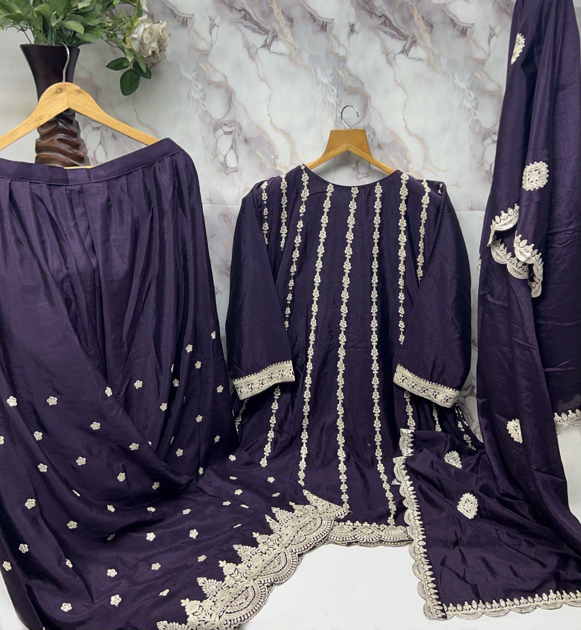semi stitch / purple