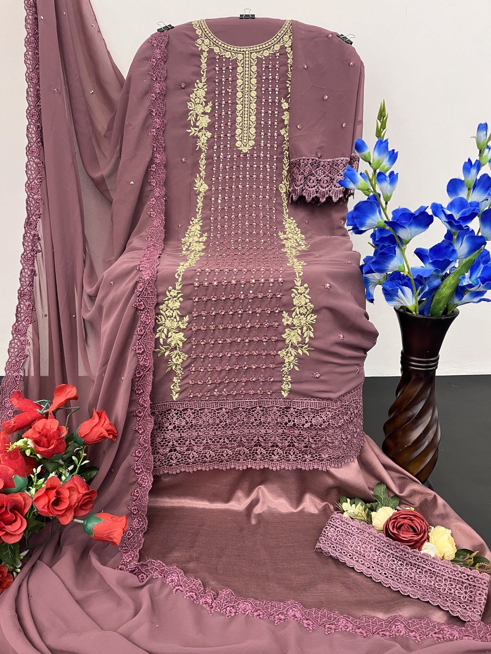 semi stitch / badami
