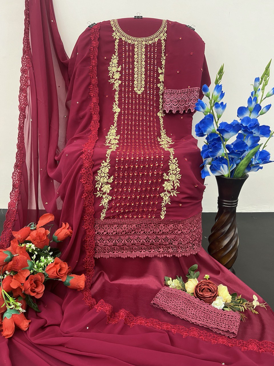 semi stitch / rani-red