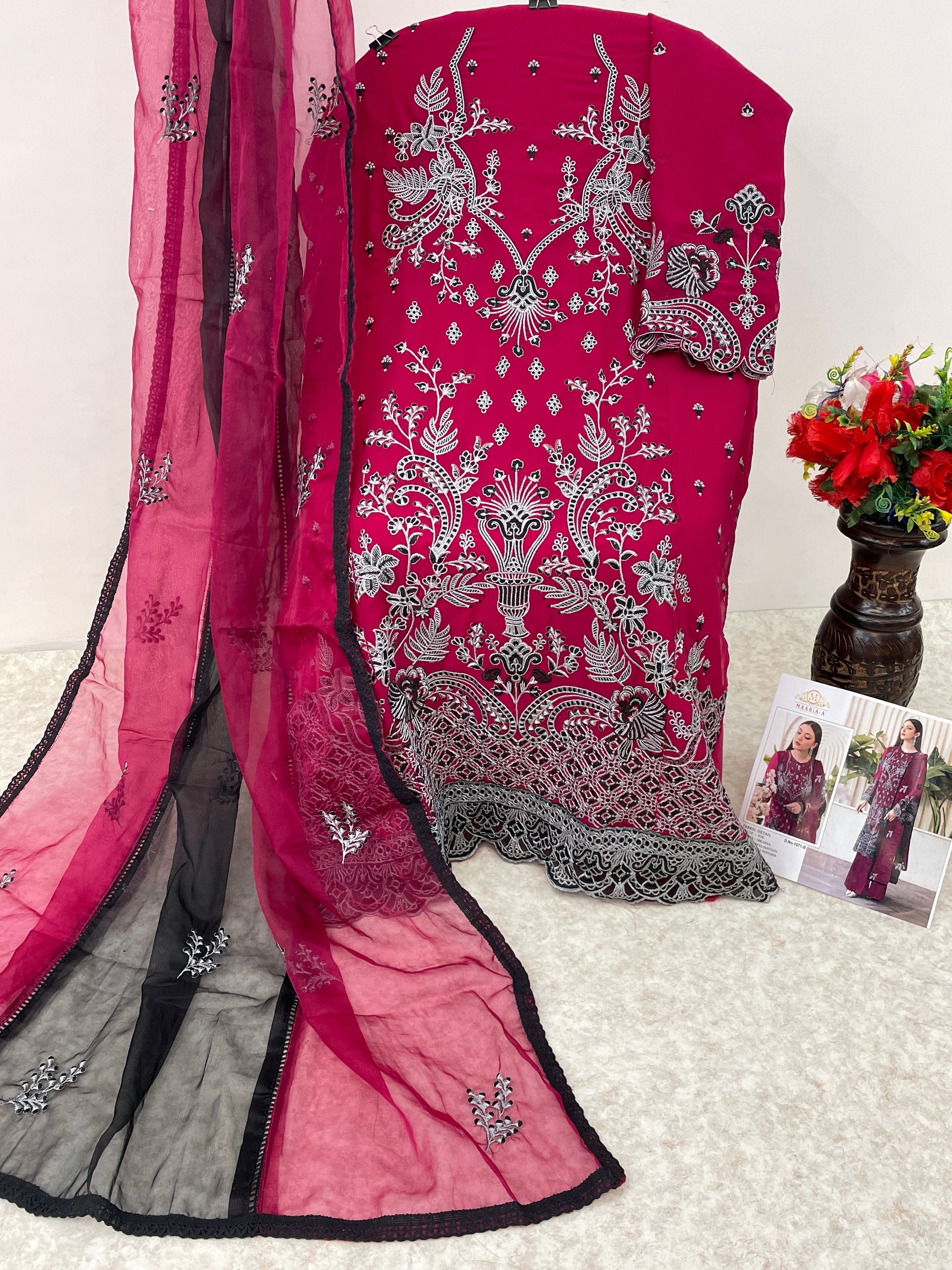 Semi Stitch / RANI-RED
