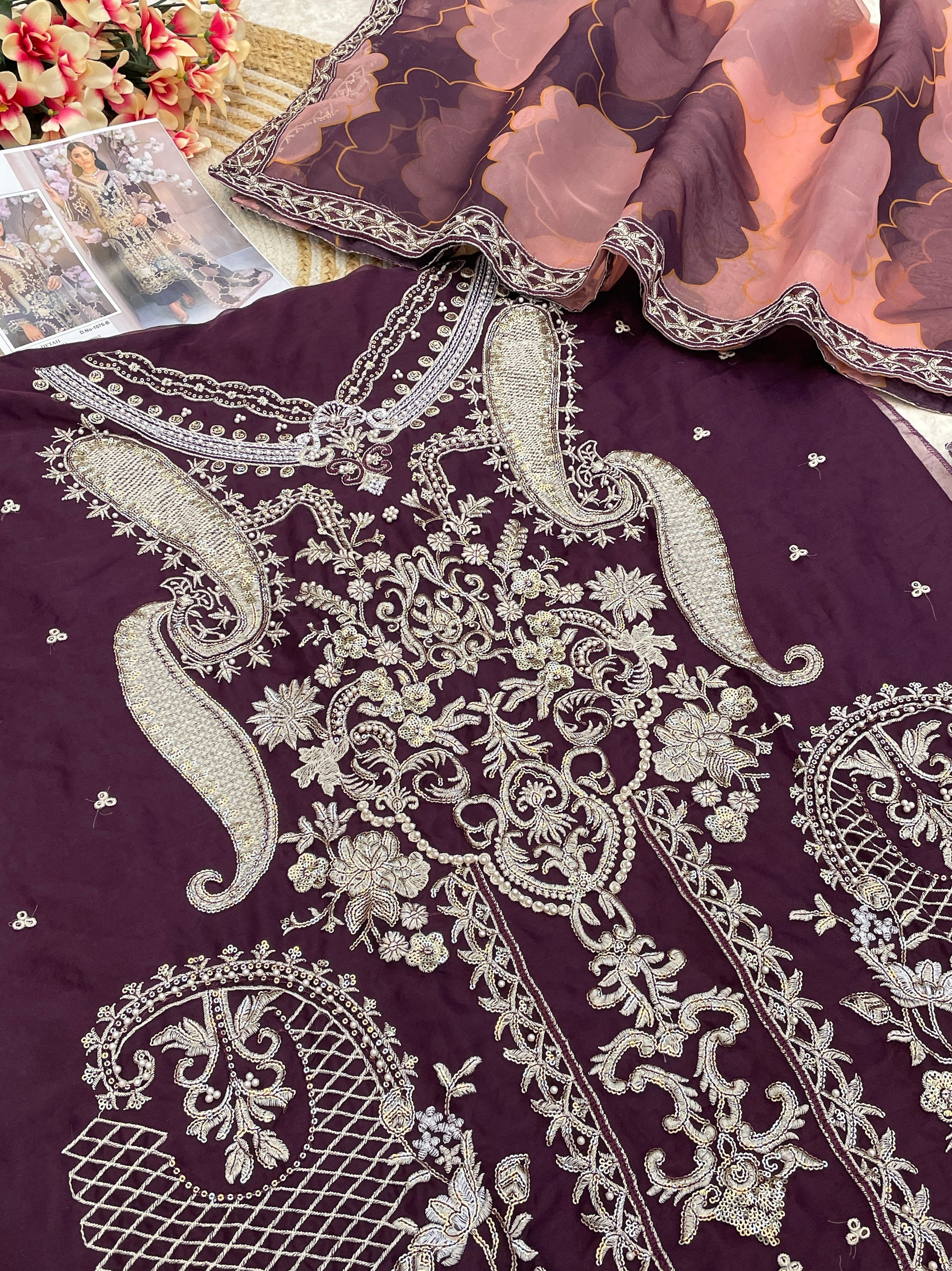 Semi Stitch / WINE