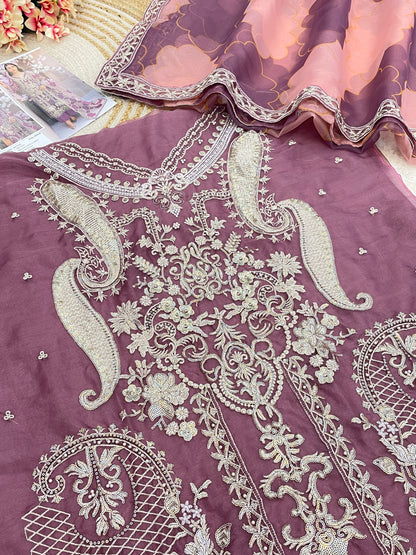 Semi Stitch / BADAMI