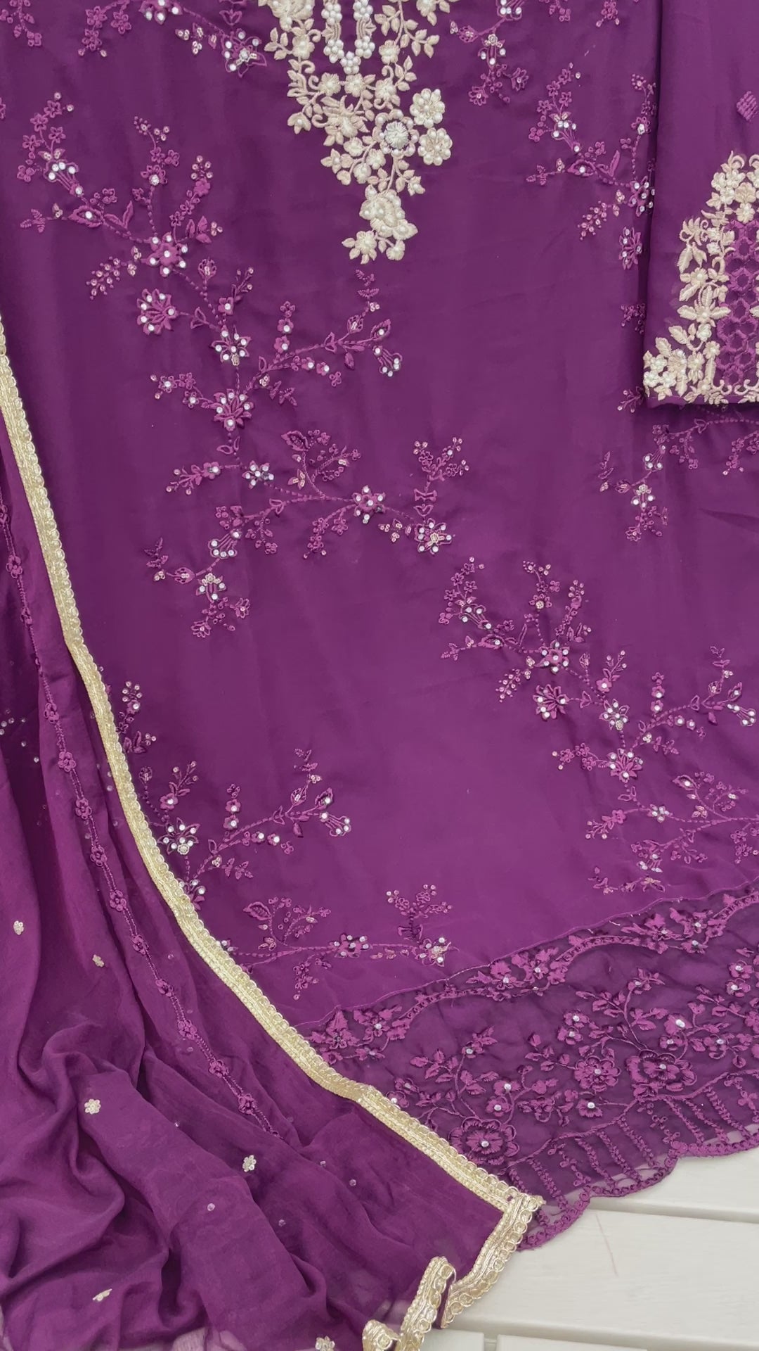 Semi Stitch / RANI-RED