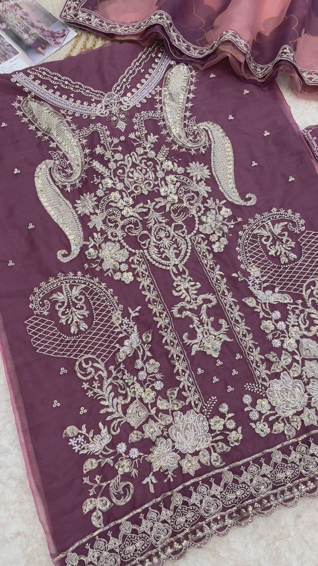 Semi Stitch / BADAMI