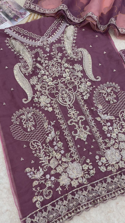 Semi Stitch / BADAMI