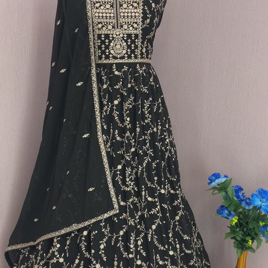 Semi Stitch / Black